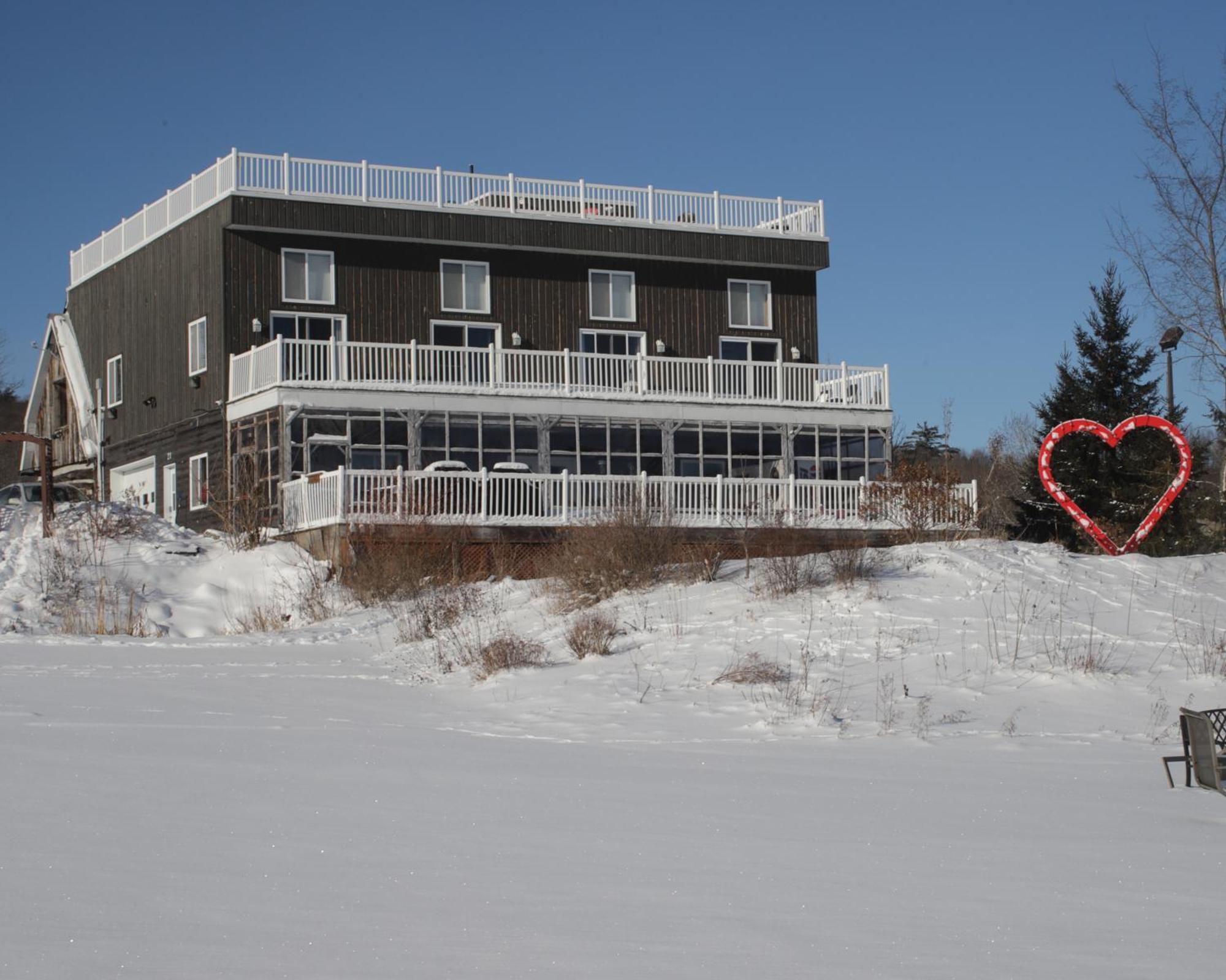Resort Lac Ste-Marie Lac Sainte-Marie Luaran gambar